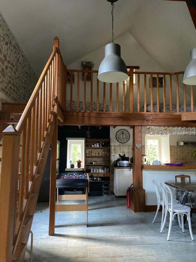 Les 2 Gites Des Chambres De Capucine Carcagny Luaran gambar